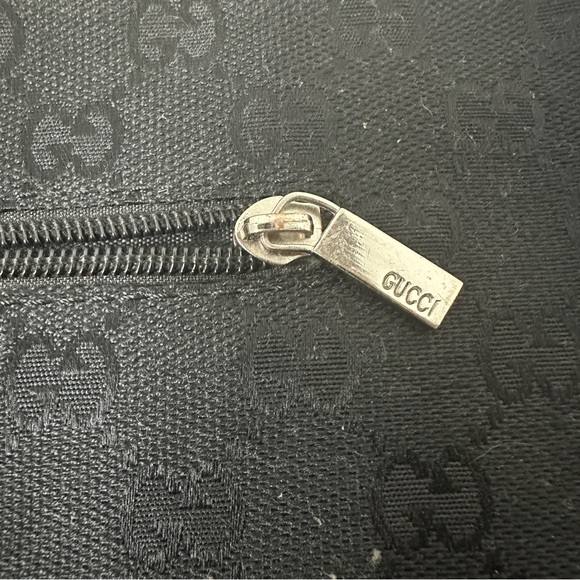 Vintage Gucci Suitcase - Picture 5 of 10